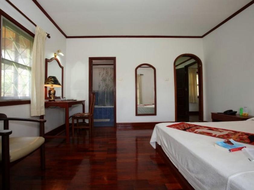Vansana Plain Of Jars Hotel Muang Phônsavan Esterno foto