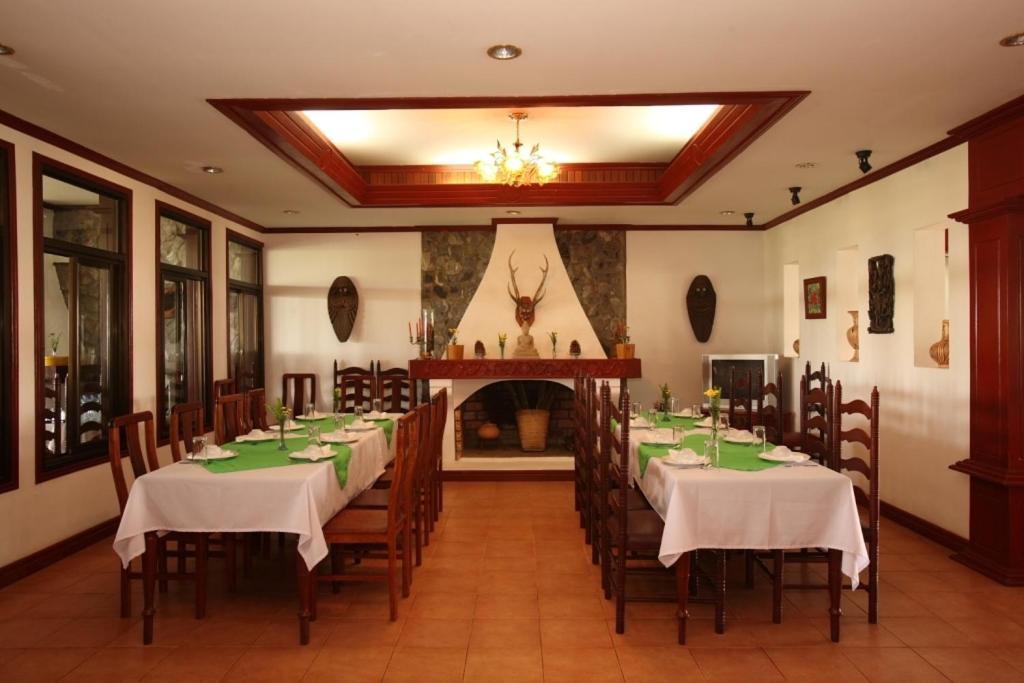 Vansana Plain Of Jars Hotel Muang Phônsavan Esterno foto
