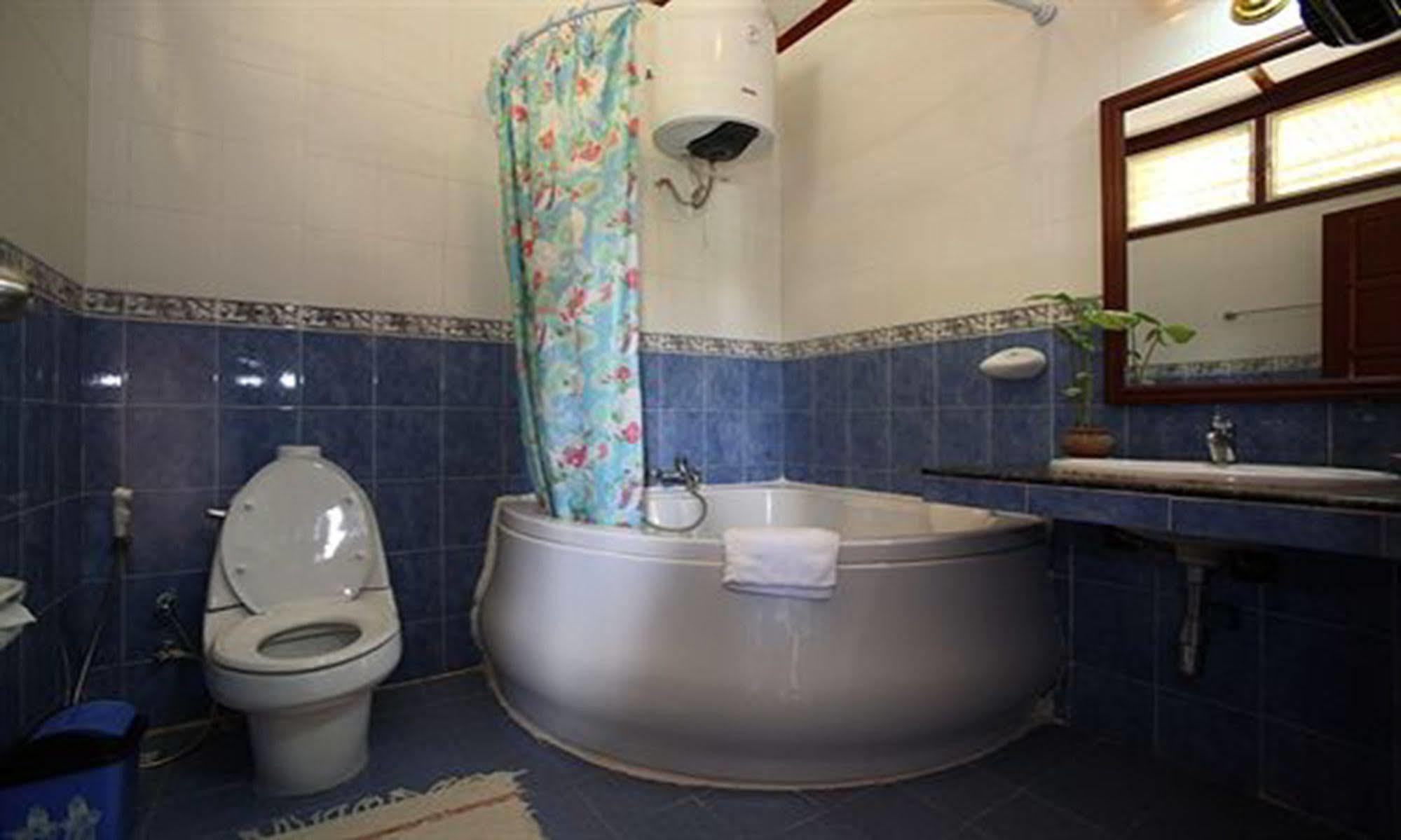 Vansana Plain Of Jars Hotel Muang Phônsavan Esterno foto